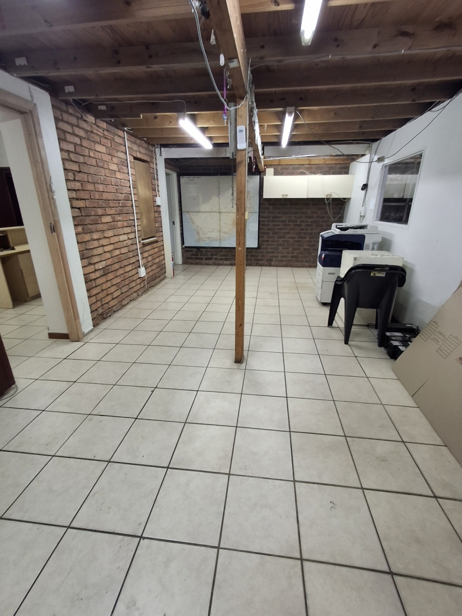 To Let Commercial Property for Rent in Meisies Halt Eastern Cape